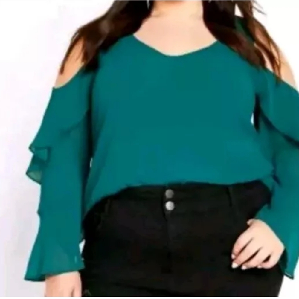 City Chic Ruffled Cold Shoulder Tunic Top Woman 22W Hi Lo Chiffon Alpine Green